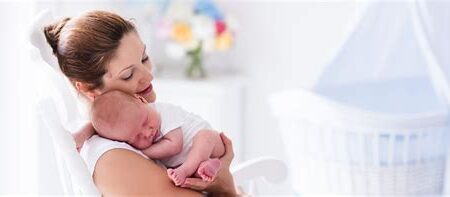 Yeni Anne-Babalar için Bebek Bakımı Rehberi: İhtiyaçlar, Uygulamalar ve İpuçları